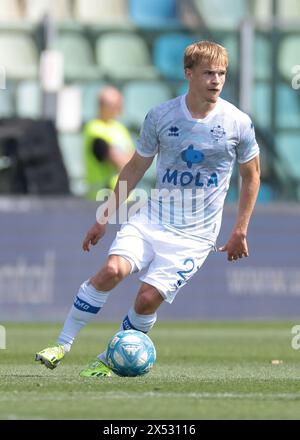 Modena, Italy. 5th May, 2024. Matthias Braunoder of Como during the Serie B match at Stadio Alberto Braglia, Modena. Picture credit should read: Jonathan Moscrop/Sportimage Credit: Sportimage Ltd/Alamy Live News Stock Photo