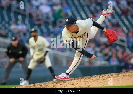 Minneapolis, Minnesota, USA. 6th May, 2024. Minnesota Twins pitcher GRIFFIN JAX (22) during a MLB baseball game between the Minnesota Twins and the Seattle Mariners at Target Field. The Twins won 3-1. (Credit Image: © Steven Garcia/ZUMA Press Wire) EDITORIAL USAGE ONLY! Not for Commercial USAGE! Stock Photo