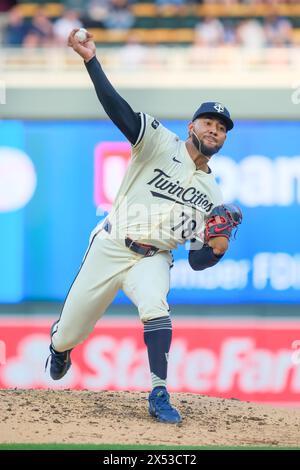 Minneapolis, Minnesota, USA. 6th May, 2024. Minnesota Twins starting pitcher SIMEON WOODS RICHARDSON (78) during a MLB baseball game between the Minnesota Twins and the Seattle Mariners at Target Field. The Twins won 3-1. (Credit Image: © Steven Garcia/ZUMA Press Wire) EDITORIAL USAGE ONLY! Not for Commercial USAGE! Stock Photo