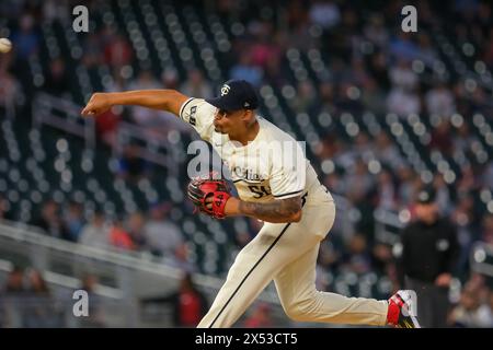 Minneapolis, Minnesota, USA. 6th May, 2024. Minnesota Twins pitcher JHOAN DURAN (59) during a MLB baseball game between the Minnesota Twins and the Seattle Mariners at Target Field. The Twins won 3-1. (Credit Image: © Steven Garcia/ZUMA Press Wire) EDITORIAL USAGE ONLY! Not for Commercial USAGE! Stock Photo