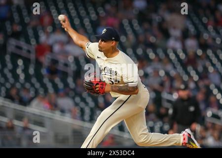 Minneapolis, Minnesota, USA. 6th May, 2024. Minnesota Twins pitcher JHOAN DURAN (59) during a MLB baseball game between the Minnesota Twins and the Seattle Mariners at Target Field. The Twins won 3-1. (Credit Image: © Steven Garcia/ZUMA Press Wire) EDITORIAL USAGE ONLY! Not for Commercial USAGE! Stock Photo