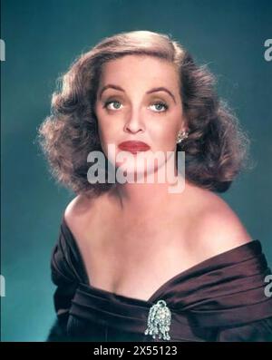 ALL ABOUT EVE 1950 20th Century Fox film with Bette Davis as Margo Channing Stock Photo