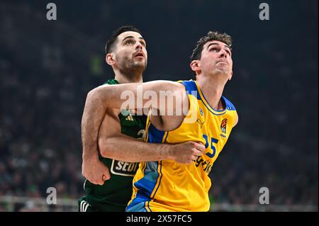 Athens, Greece. 07th May, 2024. 15 Jake Cohen of Maccabi Playtika Tel Aviv competing with 21 Ioannis Papapetrou of Panathinaikos Athens during the Euroleague, Playoff D, Game 5, match between Panathinaikos Athens and Maccabi Playtika Tel Aviv at Oaka Altion on May 7, 2024, in Athens, Greece. Credit: Independent Photo Agency/Alamy Live News Stock Photo