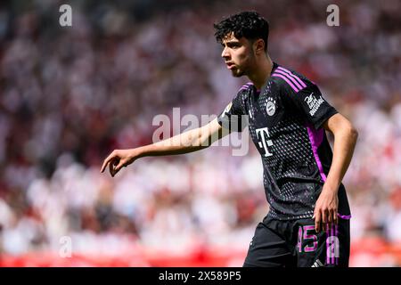 Stuttgart, Germany. 04th May, 2024. Soccer: Bundesliga, VfB Stuttgart - Bayern Munich, Matchday 32, MHPArena. Munich's Aleksandar Pavlovic gesticulates. Credit: Tom Weller/dpa - IMPORTANT NOTE: In accordance with the regulations of the DFL German Football League and the DFB German Football Association, it is prohibited to utilize or have utilized photographs taken in the stadium and/or of the match in the form of sequential images and/or video-like photo series./dpa/Alamy Live News Stock Photo