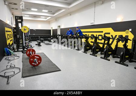 Prague, Czech Republic. 08th May, 2024. Press tour of the hall and facilities of the Ice Hockey World Championship in Prague Arena on 8 May 2024, Prague, Czech Republic. Gym. Credit: Vit Simanek/CTK Photo/Alamy Live News Stock Photo