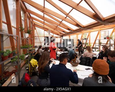 Classroom interior during teaching session. Cody Dock - The Growing Space, London, United Kingdom. Architect: Live Design Studio, 2023. Stock Photo