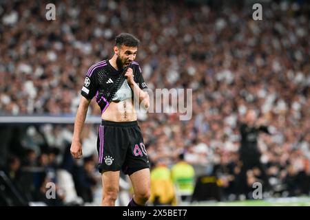 Madrid, Spain. 08th May, 2024. Soccer: Champions League, Real Madrid - Bayern Munich, knockout round, semi-final, second leg, Santiago Bernabeu. Noussair Mazraoui of Munich reacts during the match. Credit: Peter Kneffel/dpa/Alamy Live News Stock Photo