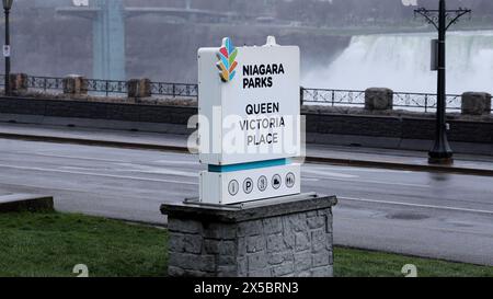 Queen Victoria Place at Niagara Falls Canada - NIAGARA FALLS, CANADA - APRIL 11, 2024 Stock Photo