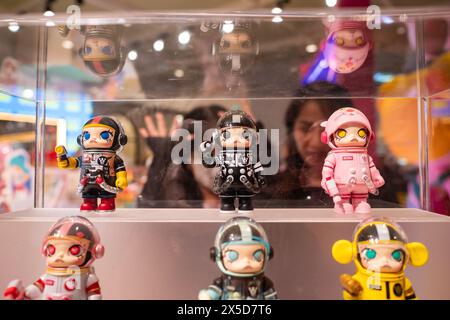 Bangkok, Thailand - May 6, 2024 : Models of Mega Space Molly in the showcase in Pop Mart store. Stock Photo