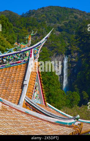 Japan, Kumano Kodo, Temple roof, Nachi Falls, Stock Photo