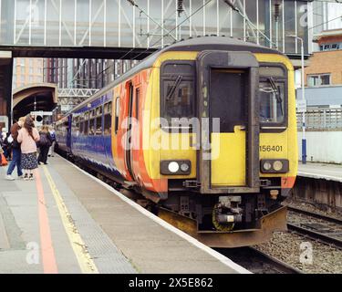 train at Manchester Oxford Road station Stock Photo