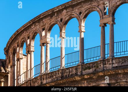 Arches of the La Catedral del Santo Caliz (Valencia Cathedral, or Cathedral of the Holy Chalice, or Saint Mary Cathedral), Valencia, Spain Stock Photo