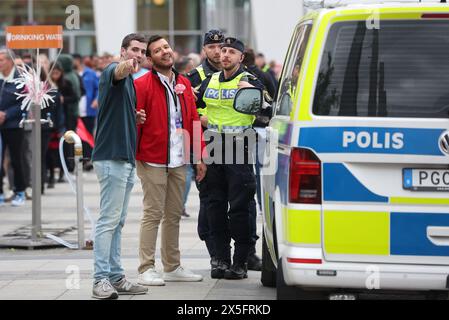 Malmo, Sweden. 09th May, 2024. Music fans in front of Malmo Arena ahead of the second semi-final of the 68th edition of the Eurovision Song Contest (ESC) in Malmo, Sweden, May 09, 2024. Photo: Sanjin Strukic/PIXSELL Credit: Pixsell/Alamy Live News Stock Photo