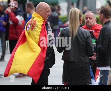 Malmo, Sweden. 09th May, 2024. Music fans in front of Malmo Arena ahead of the second semi-final of the 68th edition of the Eurovision Song Contest (ESC) in Malmo, Sweden, May 09, 2024. Photo: Sanjin Strukic/PIXSELL Credit: Pixsell/Alamy Live News Stock Photo