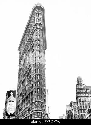 Flatiron Building, 23rd Street and Fifth Avenue, New York City, New York, USA, Berenice Abbott, Federal Art Project, 'Changing New York', May 1938 Stock Photo