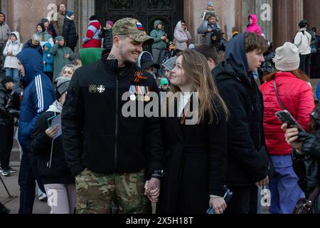 St. Petersburg, Russia. 09th May, 2024. People gather as they take part during the celebration of Victory Day, dedicated to the 79th anniversary of the victory over Nazi Germany in World War II. (Photo by Andrei Bok/SOPA Images/Sipa USA) Credit: Sipa USA/Alamy Live News Stock Photo