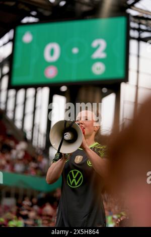 Cologne, Germany. 09th May, 2024. Cologne, Germany, May 9th 2024: Marina Hegering ( 31 Wolfsburg ) celebrating the win of the DFB Pokal Final between FC Bayern and VfL Wolfsburg at RheinEnergieStadion in Cologne, GERMANY. (Julia Kneissl/SPP) Credit: SPP Sport Press Photo. /17�Թ����� Live News Stock Photo