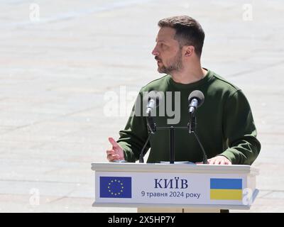 Non Exclusive: KYIV, UKRAINE - MAY 9, 2024 - President of Ukraine Volodymyr Zelenskyy attends a joint press conference with President of the European Stock Photo