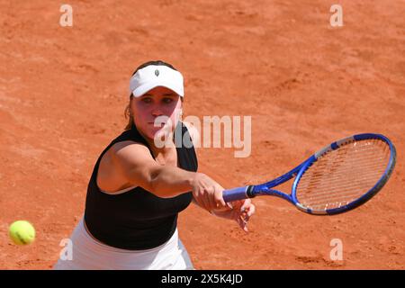 Rome, Italy. 10th May, 2024. Sofia Kenin of United States of America during the match against Ons Jabeur of Tunisia at the Internazionali BNL d'Italia 2024 tennis tournament at Foro Italico in Rome, Italy on May 10, 2024. Credit: Insidefoto di andrea staccioli/Alamy Live News Stock Photo