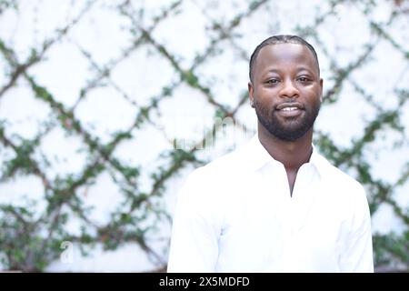 USA, Louisiana, Portrait of smiling man in white shirt Stock Photo