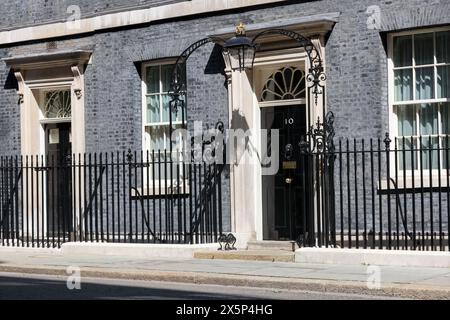 London, UK. 08th May, 2023. General view of No 10 Downing Street in Westminster, London. (Photo by Steve Taylor/SOPA Images/Sipa USA) Credit: Sipa USA/Alamy Live News Stock Photo