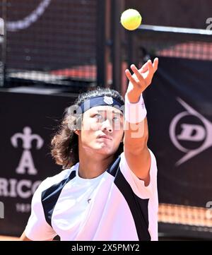 Rome, Italy. 10th May, 2024. Zhang Zhizhen of China serves during the men's singles round of 64 match against Adrian Mannarino of France at Italian Open in Rome, Italy, May 10, 2024. Credit: Alberto Lingria/Xinhua/Alamy Live News Stock Photo