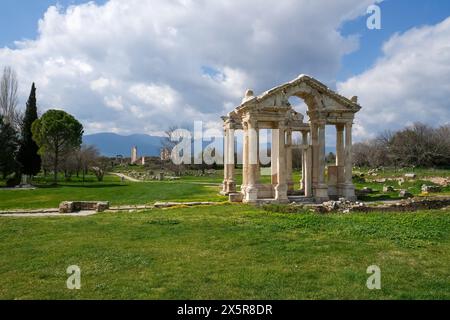 Tetrapylon or propylon in the ancient archaeological site of Aphrodisias, Geyre, Karacasu, Aydin, Western Turkey, Turkey Stock Photo