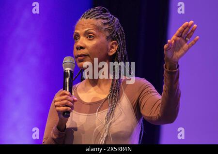 Penny Johnson Jerald auf der FedCon 32 im Maritim Hotel. Bonn, 10.05.2024 *** Penny Johnson Jerald at FedCon 32 at the Maritim Hotel Bonn, 10 05 2024 Foto:xI.xEdingerx/xFuturexImagex fedcon 4625 Stock Photo