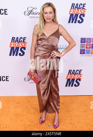 Century City, United States. 10th May, 2024. CENTURY CITY, LOS ANGELES, CALIFORNIA, USA - MAY 10: Sutton Stracke arrives at the 31st Annual Race To Erase MS Gala 2024 held at the Fairmont Century Plaza on May 10, 2024 in Century City, Los Angeles, California, United States. (Photo by Xavier Collin/Image Press Agency) Credit: Image Press Agency/Alamy Live News Stock Photo
