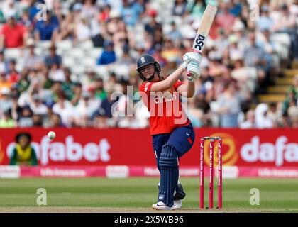 Danielle Gibson batting for England during the Vitality T20 ...