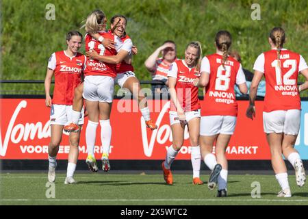 Wijdewormer, Netherlands. 11th May, 2024. WIJDEWORMER, NETHERLANDS - MAY 11: goal Romaissa Boukakar of AZ during the Dutch Azerion Women's Eredivisie match between AZ Alkmaar and sv Heerenveen at AFAS Trainingscomplex on May 11, 2024 in Wijdewormer, Netherlands. (Photo by Gerard Spaans/Orange Pictures) Credit: Orange Pics BV/Alamy Live News Stock Photo