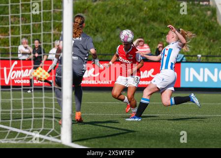 Wijdewormer, Netherlands. 11th May, 2024. WIJDEWORMER, NETHERLANDS - MAY 11: goal Romaissa Boukakar of AZ during the Dutch Azerion Women's Eredivisie match between AZ Alkmaar and sv Heerenveen at AFAS Trainingscomplex on May 11, 2024 in Wijdewormer, Netherlands. (Photo by Gerard Spaans/Orange Pictures) Credit: Orange Pics BV/Alamy Live News Stock Photo