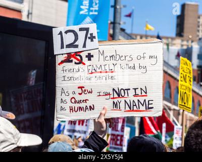 May 11, 2024, New York, New York, USA: A sign that denotes how many people of a family have died in Gaza from Israeli air strikes is held up. Gathering at Barclays Center, Brooklyn, NY, for a Pro-Palestinian rally on Nakba Day of Action where hundreds marched towards the Manhattan Bridge. Amid arrests and NYPD maneuvers, groups separated and converged, echoing the Palestinian plight and making the NYPD confused on where to go. Nakba, Arabic for 'catastrophe, ' symbolizes the Palestinian displacement post-1948 Arab-Israeli War. (Credit Image: © Carlos Chiossone/ZUMA Press Wire) EDITORIAL USAGE  Stock Photo