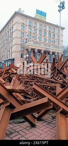Kyiv, Ukraine March 15, 2024: A huge number of anti-tank barrier hedgehogs on the main street in Kyiv Stock Photo