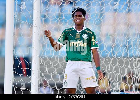 Barueri (SP), 12/05/2024 - Soccer/PALMERIAS-ATHLÉTICO PR -   Endrick from Palmeiras - Match between Palmeiras x Athlético PR, valid for the sixth round of the Brazilian Championship, held at the Barueri Arena, in Barueri, on the afternoom of this sunday, 12. (Photo: Eduardo Carmim/Alamy Live News) Stock Photo