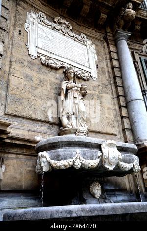 Statue at the Quattro Canti in Palermo Sicily Italy Stock Photo