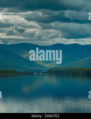 Storm clouds over Ashokan Reservoir in the Catskill Mountains, New York Stock Photo