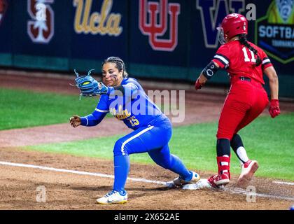 May 11 2024 Palo Alto CA U.S.A. UCLA infielder Jordan Woolery (15)makes the catch at first base during the NCAA Pac 12 Softball Tournament Championship between UCLA Bruins and the Utah Utes. UCLA beat Utah 2-1 at Boyd & Jill Smith Family Stadium Palo Alto Calif. Thurman James / CSM Stock Photo