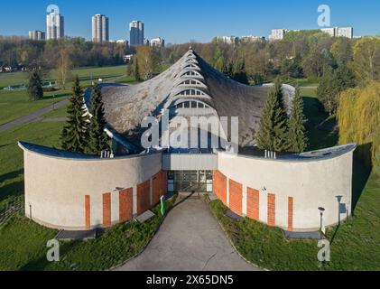 Kapelusz, The Hat, exhibition hall in Chorzow, Silesian Park, Poland Stock Photo