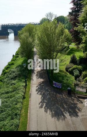 Running along the banks of the River ribble at Avenham Park,Prestron,UK Stock Photo