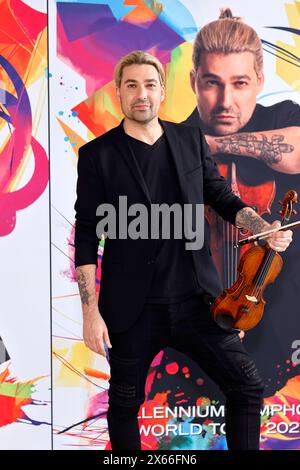 Star-Geiger David Garrett bei der Pressekonferenz zu seinen Plänen zur Millenium Symphony World Tour 2025 in der Flora Köln. Köln, 13.05.2024 NRW Deutschland *** Star violinist David Garrett at the press conference on his plans for the Millennium Symphony World Tour 2025 at the Flora Köln Cologne, 13 05 2024 NRW Germany Copyright: xChristophxHardtx Stock Photo