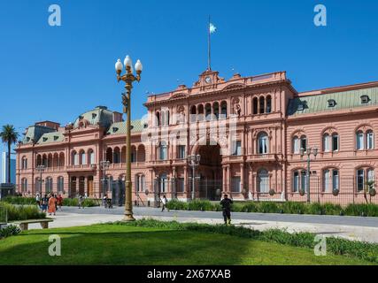 Buenos Aires, Argentina, The Casa Rosada (Spanish for Pink House) on the Plaza de Mayo in the Montserrat district is the seat of the Argentine government and the official residence of the Argentine president, currently Javier Milei, the presidential palace. Stock Photo