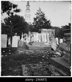 Charleston, South Carolina. Ruins of bombarded graveyard, Civil War Photographs 1861-1865 Stock Photo