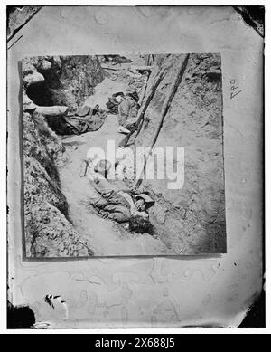 Petersburg, Virginia. Dead Confederate soldiers in trenches of Fort Mahone, Civil War Photographs 1861-1865 Stock Photo