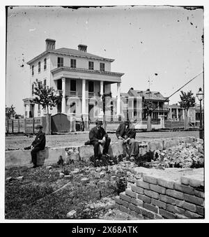 Charleston, South Carolina. O'Connor house (180 Broad Street), where Federal officers were confined under fire, Civil War Photographs 1861-1865 Stock Photo