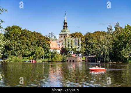 Westersielzug Canal and St. Christopher's Church in Friedrichstadt, District of North Friesland, Schleswig-Holstein, Germany, Europe Stock Photo