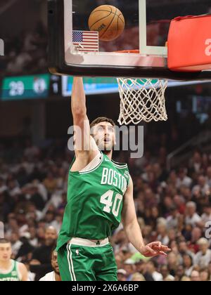 Cleveland, United States. 13th May, 2024. Boston Celtics Luke Kornet (40) scores in the first half of the Eastern Conference semi finals game 4 against the Cleveland Cavaliers at Rocket Mortgage Fieldhouse in Cleveland, Ohio on Monday, May, 13, 2024. Photo by Aaron Josefczyk/UPI Credit: UPI/Alamy Live News Stock Photo