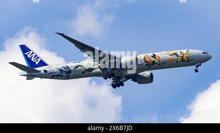 An ANA Boeing 777-381(ER), registration JA784A, adorned in the