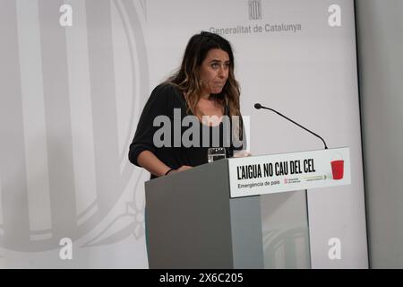 The spokesperson for the Generalitat appears at a press conference to explain the government agreements and has shown the Generalitat government's rejection of the situation of suburban trains, due to the traffic chaos in the Catalan railway network. La portavoz de la Generalitat comparece en rueda de prensa para explicar los acuerdos del gobierno y ha mostrado el rechazo del gobierno de la Generalitat por la situaci-n de cercan'as, debido al caos circulatorio en la red ferroviaria catalana. in the pic:patricia plaja News politics -Barcelona, Spain Tuesday, may 14, 2024 (Photo by Eric Renom Stock Photo