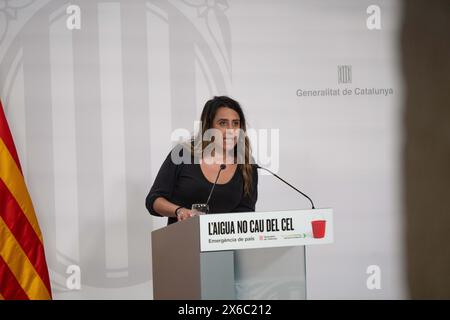 The spokesperson for the Generalitat appears at a press conference to explain the government agreements and has shown the Generalitat government's rejection of the situation of suburban trains, due to the traffic chaos in the Catalan railway network. La portavoz de la Generalitat comparece en rueda de prensa para explicar los acuerdos del gobierno y ha mostrado el rechazo del gobierno de la Generalitat por la situaci-n de cercan'as, debido al caos circulatorio en la red ferroviaria catalana. in the pic:patricia plaja News politics -Barcelona, Spain Tuesday, may 14, 2024 (Photo by Eric Renom Stock Photo